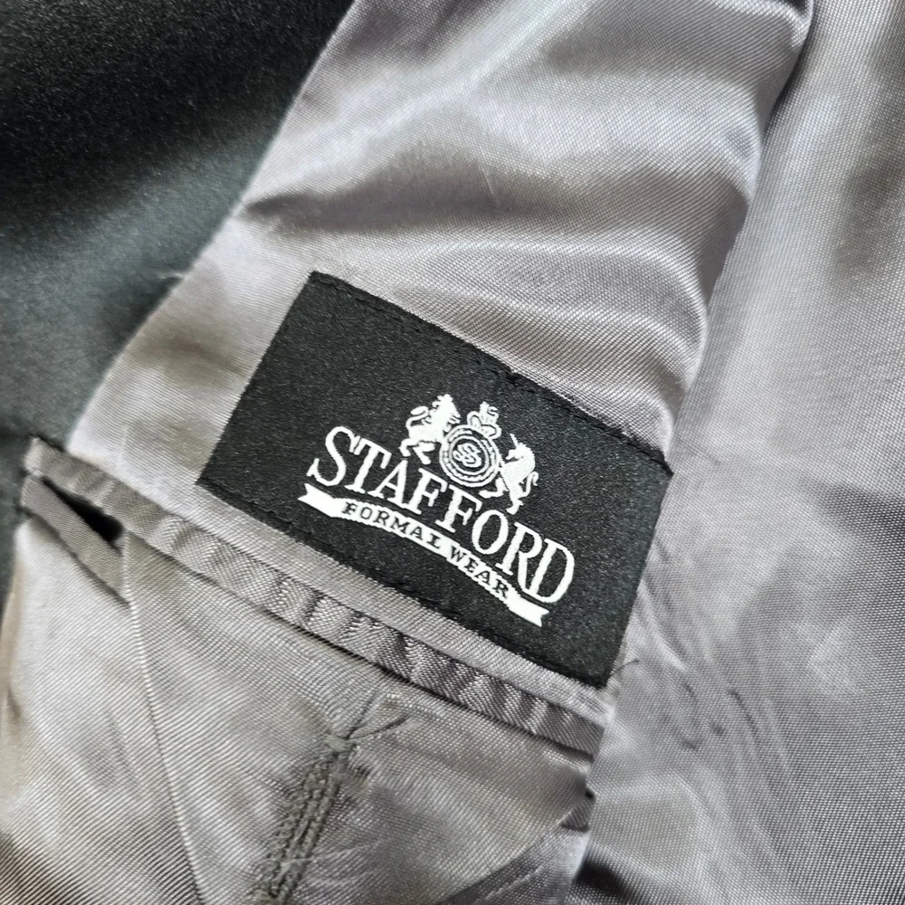 Stafford Tuxedo Suit Set Mens 44R 2 Piece Pants‎ 35x28 Black Jacket Formal Wear